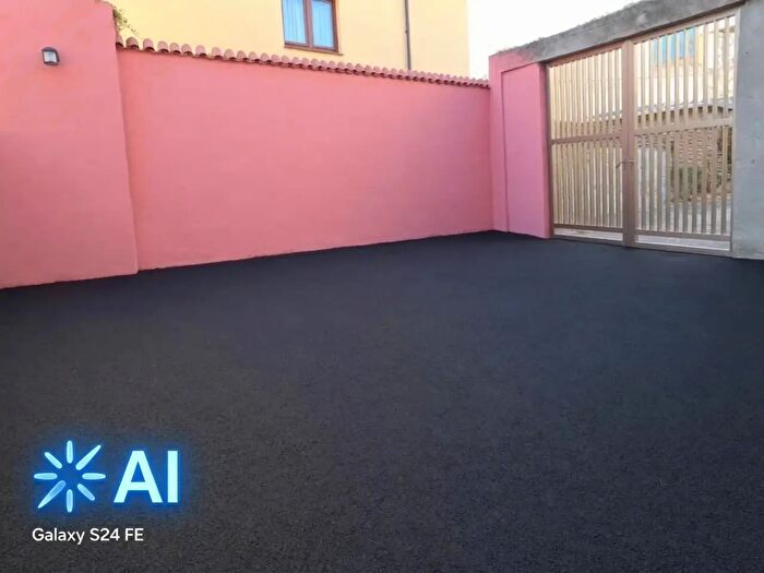 Appartamento con 10 locali in vendita in Via Cagliari, Quartu Sant'Elena
