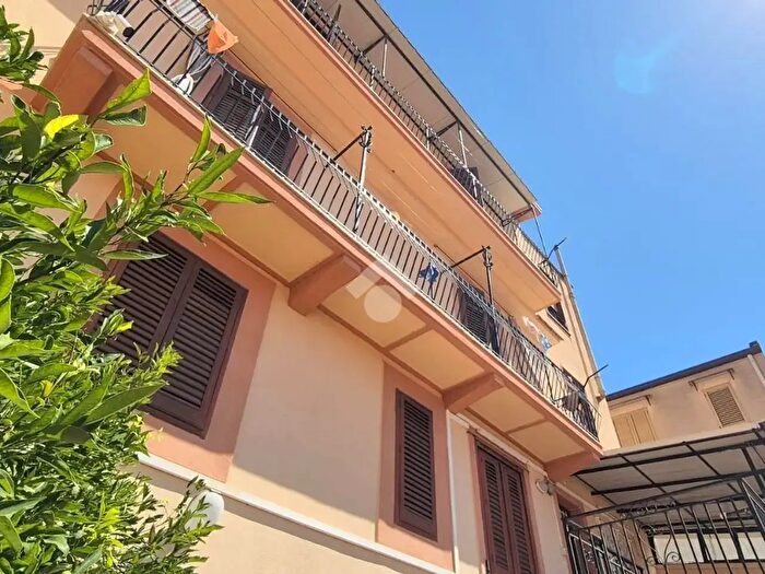 Appartamento trilocale in vendita in Salita Sant'Antonino, Monreale