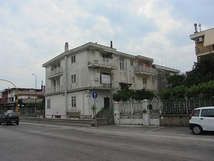 Appartamento quadrilocale in affitto in Via Francesco Alfano, Castel San Giorgio