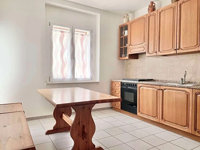 Appartamento con 5 locali in vendita in Via Martiri dUngheria Snc, Guglionesi