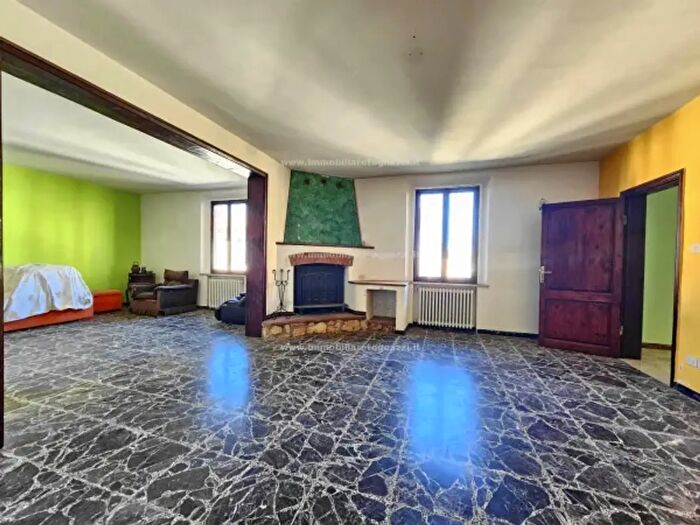 Appartamento con 6 locali in vendita in Zona Centro, Certaldo