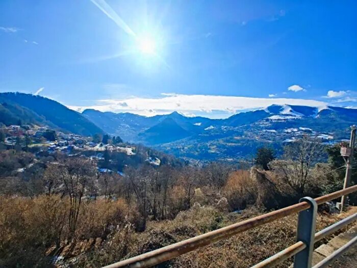 Appartamento con 5 locali in vendita in Via Roma, Blessagno