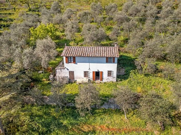 Casa quadrilocale in vendita in a Castel di Nocco, Buti