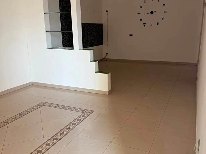 Appartamento quadrilocale in vendita in Via Po, Francofonte