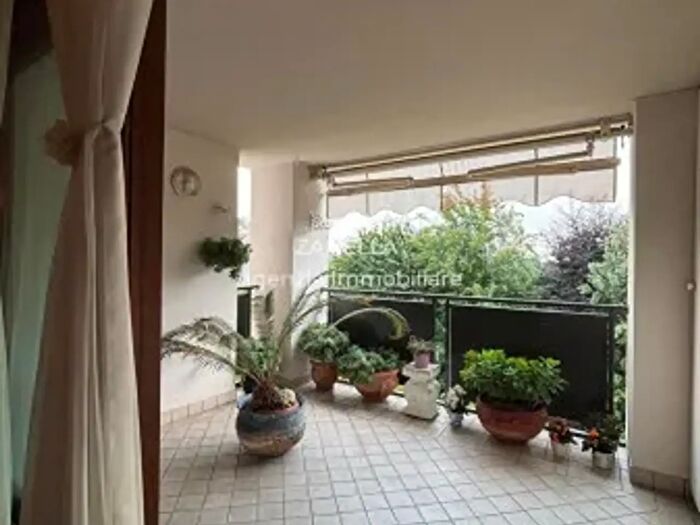 Appartamento con 5 locali in vendita in Viale delle Querce, Castelfranco Veneto