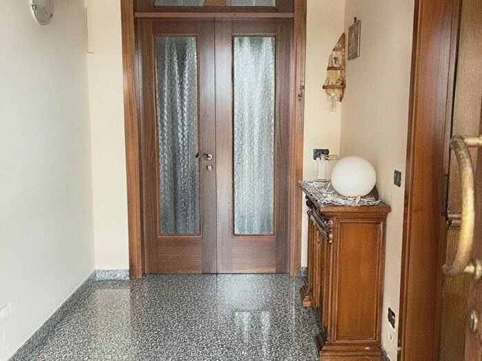 Appartamento trilocale in vendita in Campolongo Maggiore