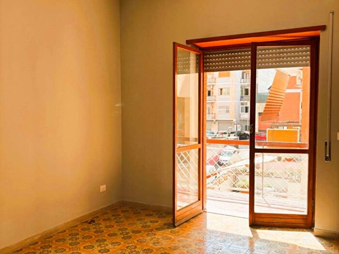 Appartamento trilocale in affitto in Via Pietro Sensini, Pigneto, Roma