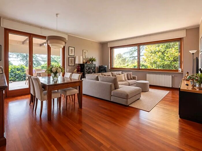 Casa con 12 locali in vendita in Strada Eremo, Pecetto Torinese
