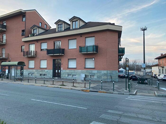 Appartamento bilocale in vendita in Corso Vercelli, Falchera, Torino