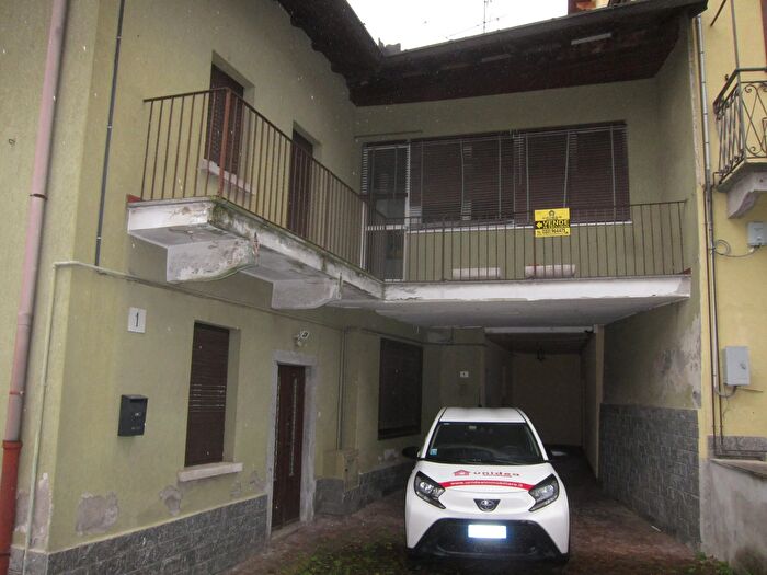 Case in Vendita e in Affitto - 2