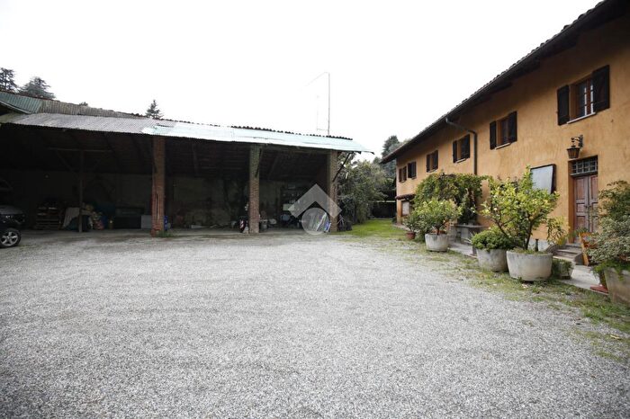 Casa con 6 locali in vendita in Via Valle Balbiana, Pino Torinese