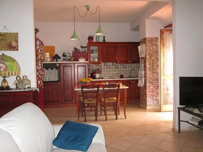 Appartamento con 5 locali in vendita in Via Armando Diaz, Ceccano