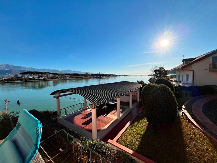 Appartamento trilocale in affitto in Bocca Di Magra, Ameglia