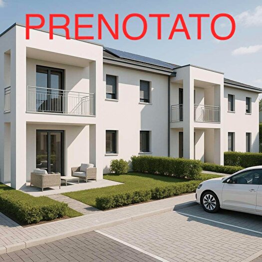 Appartamento monolocale in vendita in Via Montello, Malnate