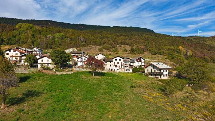 Casa trilocale in vendita in Grand Bruson, Saint Denis