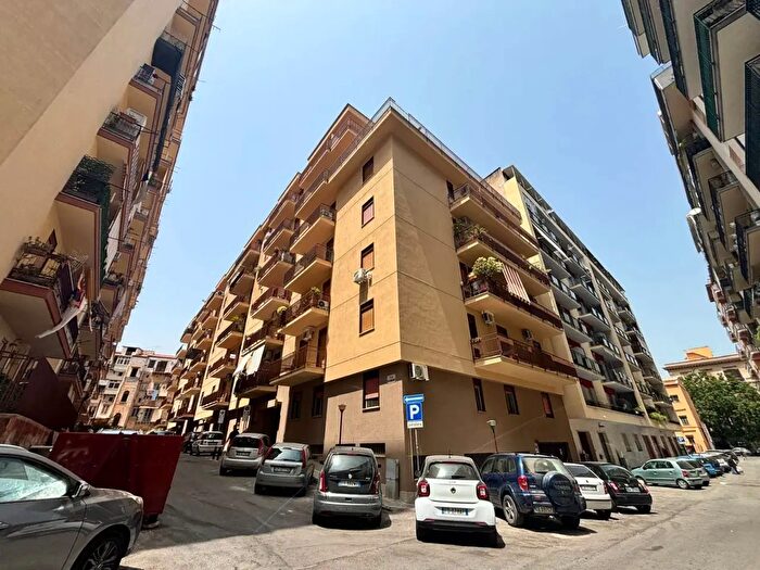 Appartamento quadrilocale in vendita in Palermo