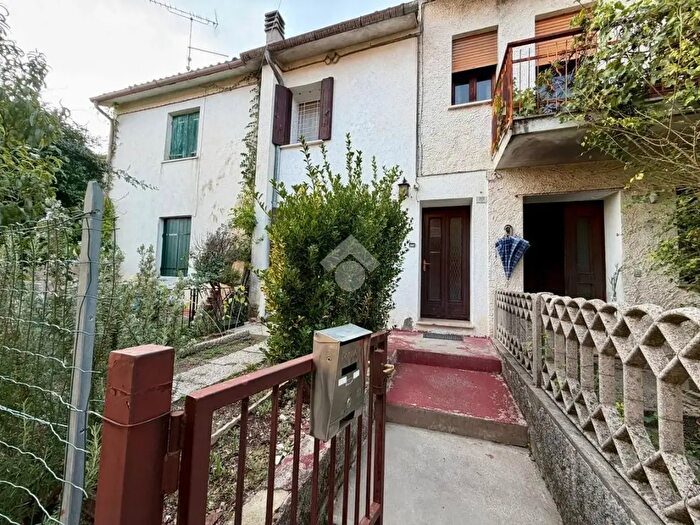 Casa bilocale in vendita in Borgo Antiga, San Pietro Di Feletto
