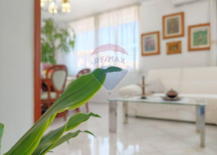 Appartamento quadrilocale in vendita in Via Canalone, Santa Maria A Vico