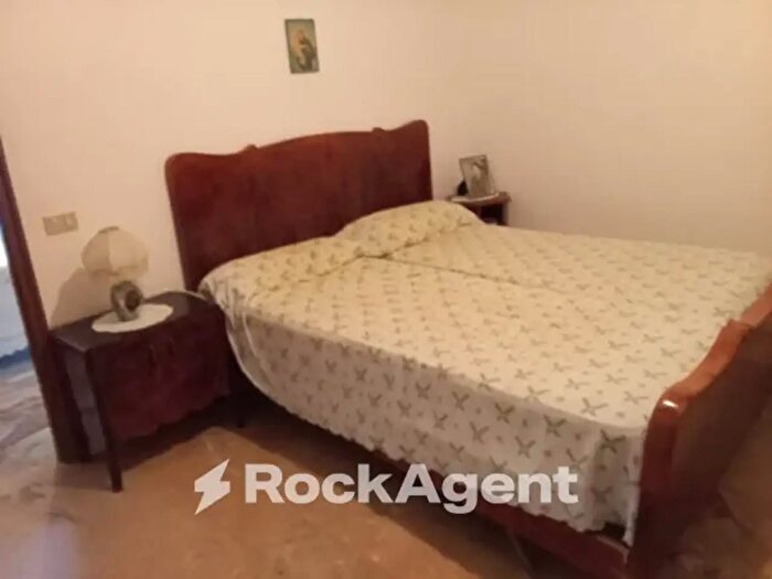 Casa con 6 locali in vendita in Corso Antonio Gramsci, Grotteria