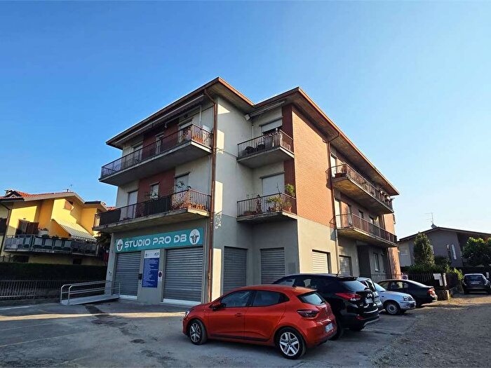 Appartamento monolocale in affitto in Via Martinella, Torre Boldone