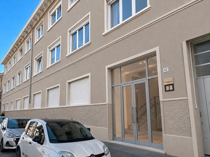 Appartamento quadrilocale in affitto in Via Pier Dionigi Pinelli, San Donato, Torino