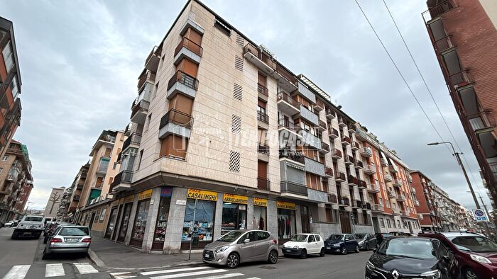 Appartamento trilocale in vendita in Via Don Leonardo Murialdo, Torino
