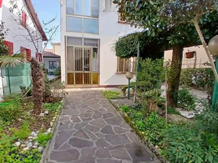 Casa con 5 locali in vendita in Corso delle Terme, Montegrotto Terme