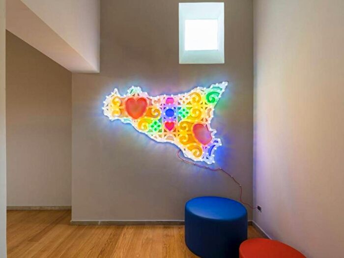 Appartamento con 6 locali in affitto in Via della Libertà, Politeama Ruggiero Settimo, Palermo