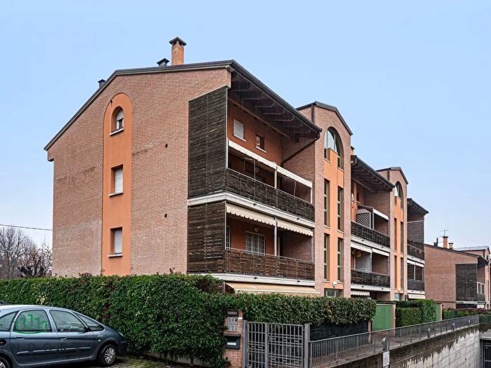 Appartamento con 5 locali in vendita in Sasso Marconi