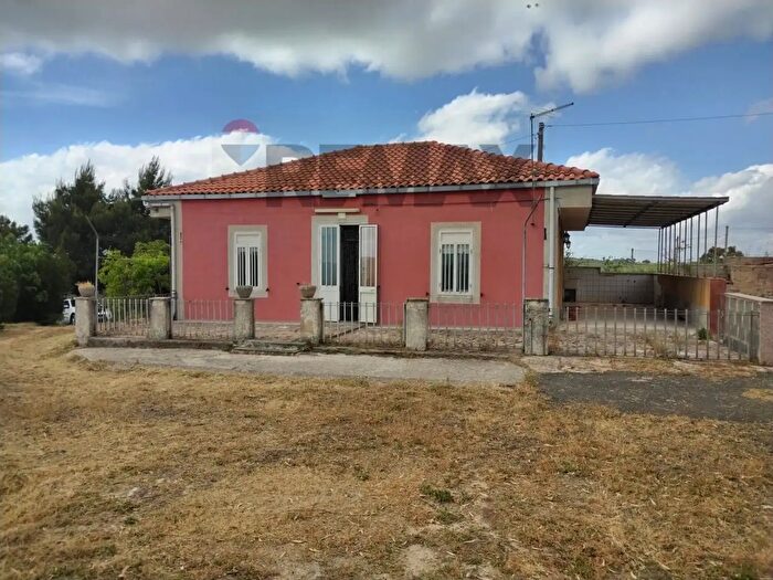 Casa quadrilocale in vendita in Contrada Corvo Snc, Vizzini