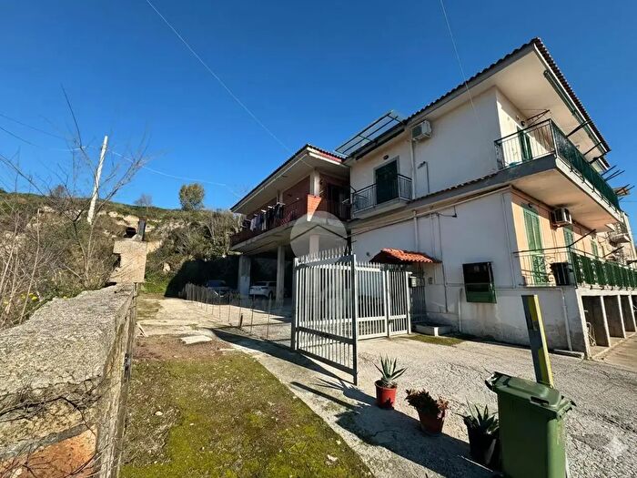 Appartamento bilocale in vendita in Via Campana, Quarto