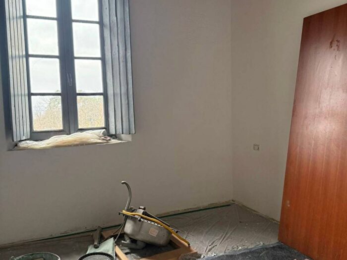 Appartamento trilocale in affitto in Via alla Chiesa, Gironico Al Piano, Colverde