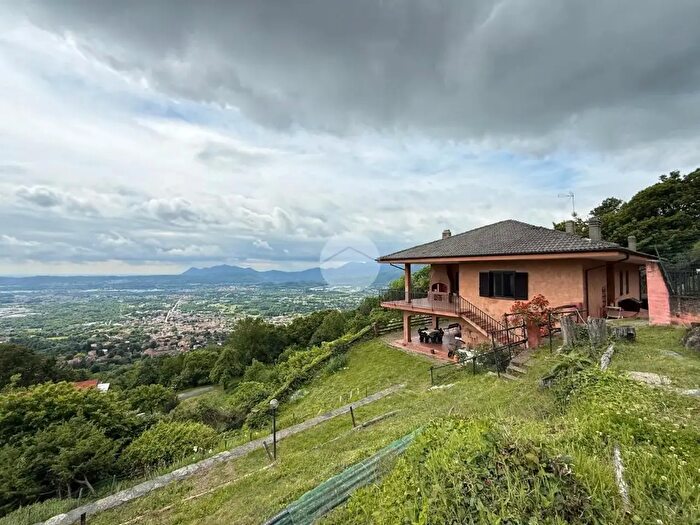 Casa con 5 locali in vendita in Borgata Coletto, Rubiana