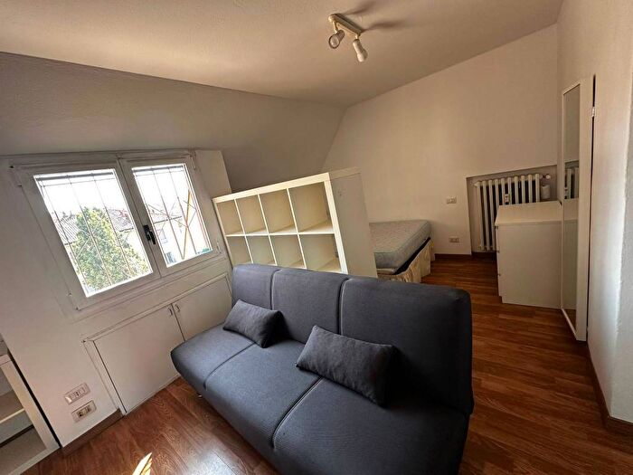 Appartamento monolocale in affitto in Via Pavia, Ascanio Sforza, Milano