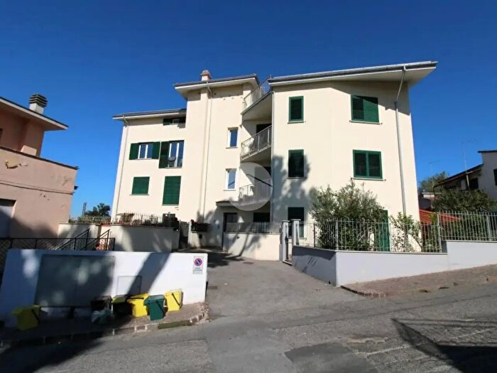 Appartamento monolocale in affitto in Viale S Francesco, Fara In Sabina