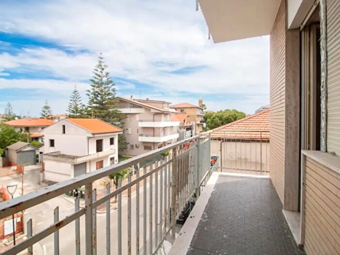 Appartamento quadrilocale in vendita in Via Pescara, Martinsicuro