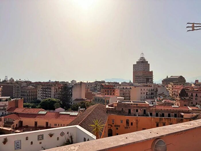 Appartamento bilocale in vendita in Piazza Giovanni Amendola, Palermo