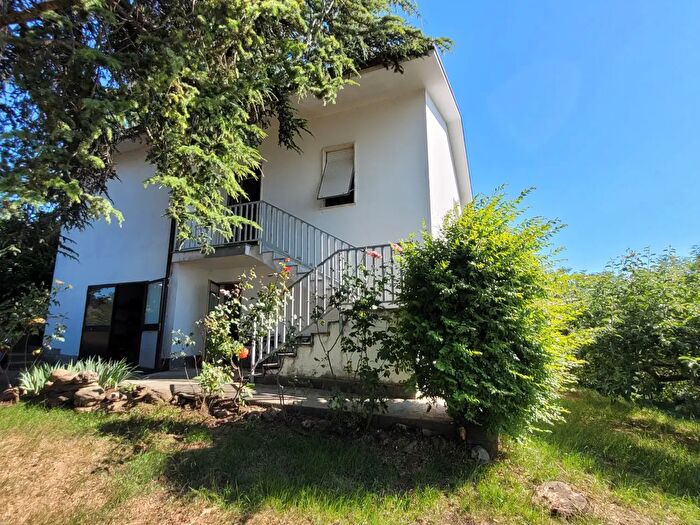 Casa trilocale in vendita in Frazione Magnano, Carpaneto Piacentino