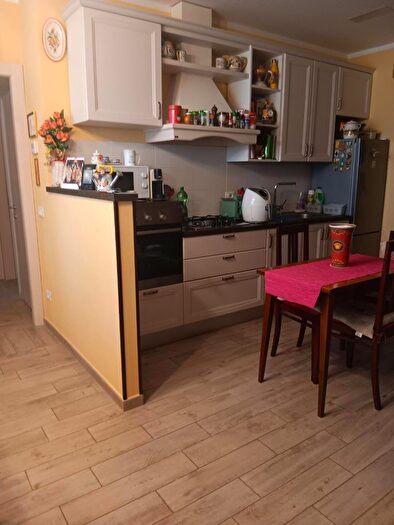 Appartamento trilocale in vendita in Cascina