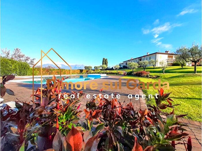 Appartamento quadrilocale in affitto in via bertini, Soiano del Lago