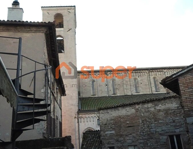 Appartamento quadrilocale in vendita in Sede di Perugiavia della Madonna Alta Perugia Pg, Perugia