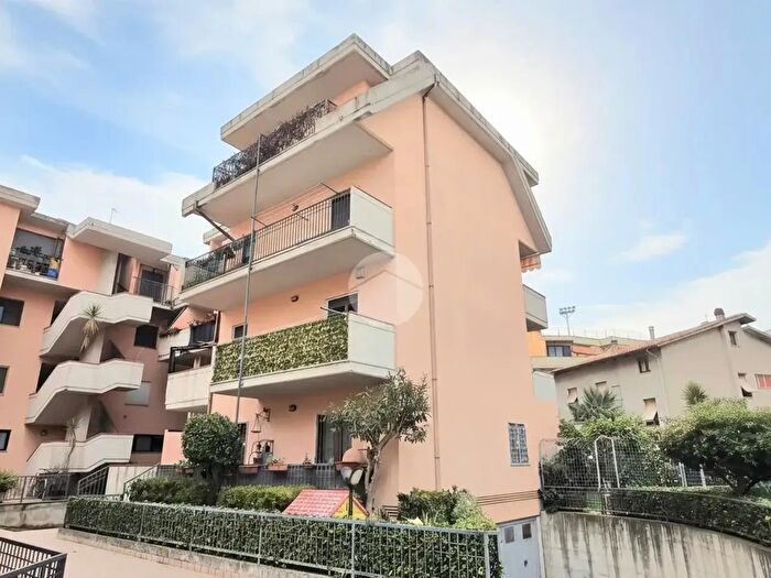 Appartamento trilocale in vendita in Via Galileo Galilei, Grottammare