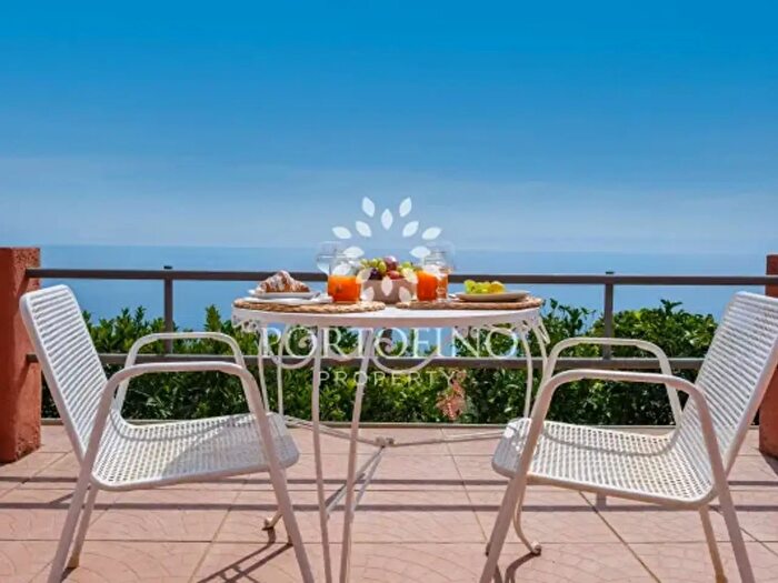 Casa con 6 locali in vendita in Alassio