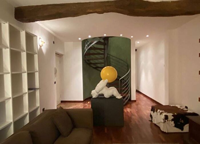 Appartamento con 5 locali in affitto in Corso Giuseppe Garibaldi, Centro Storico, Reggio Emilia