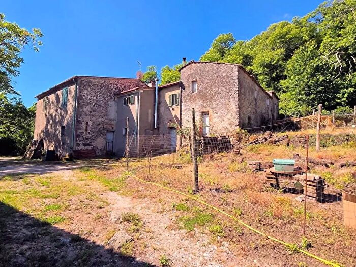 Casa con 17 locali in vendita in Via SGirolamo, Roccastrada