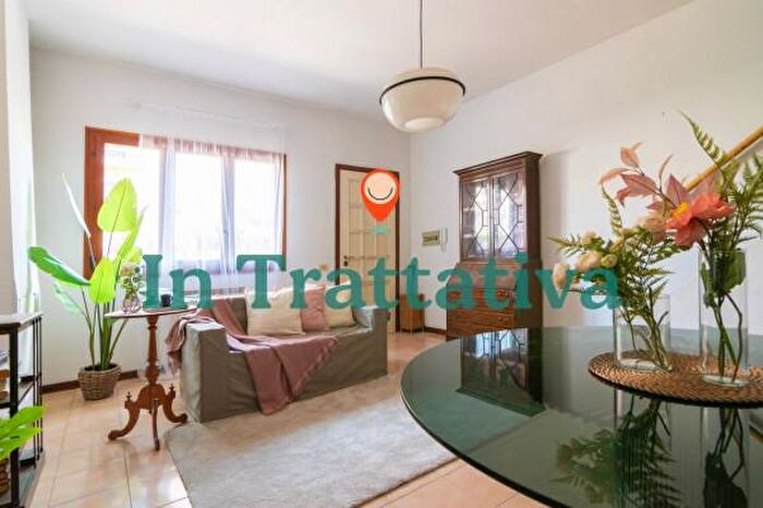 Casa quadrilocale in vendita in Via Marcello Santasilia, Roma