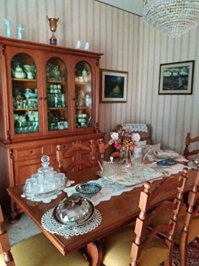 Appartamento con 5 locali in vendita in Via Gramsci, Jesi