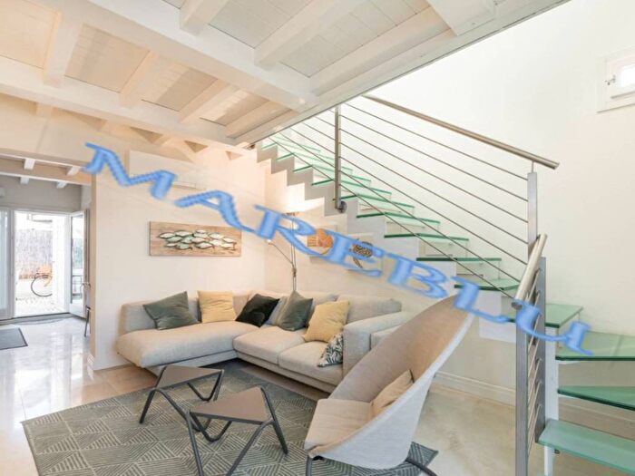 Casa trilocale in affitto in Via Milano, Centro, Forte dei Marmi