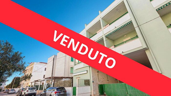 Appartamento bilocale in vendita in Via della Robinia Gallipoli, Gallipoli