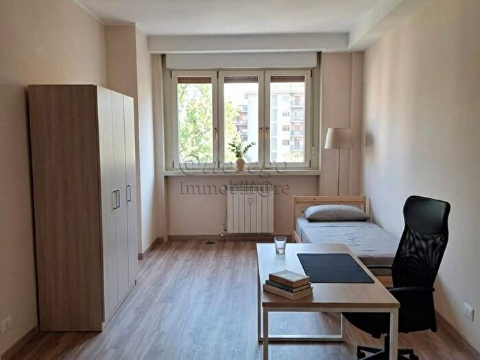 Appartamento trilocale in affitto in Corso del Popolo, Mestre, Venezia